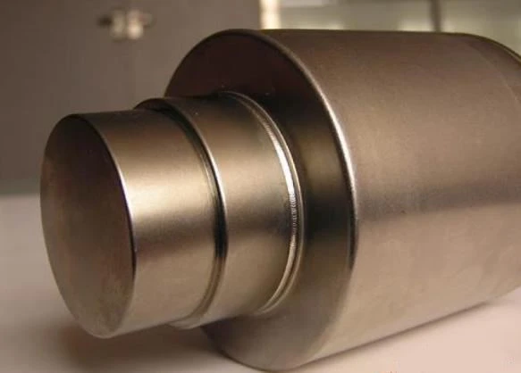 Primjena čišćenja premaza od aluminijskog silicija u zavarenim spojevima